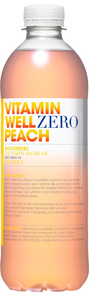 Genomskinlig plastflaska med ljus persikofärgad dryck.