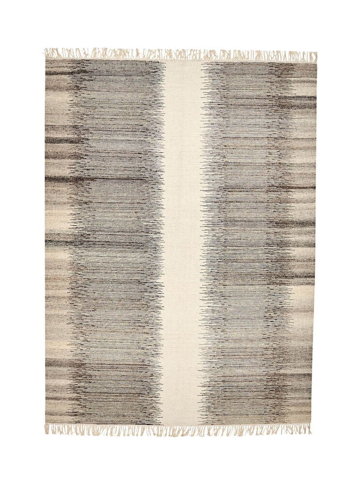 Käsinkudottu beige kelimmatto, jossa hapsut ja kuviointi.