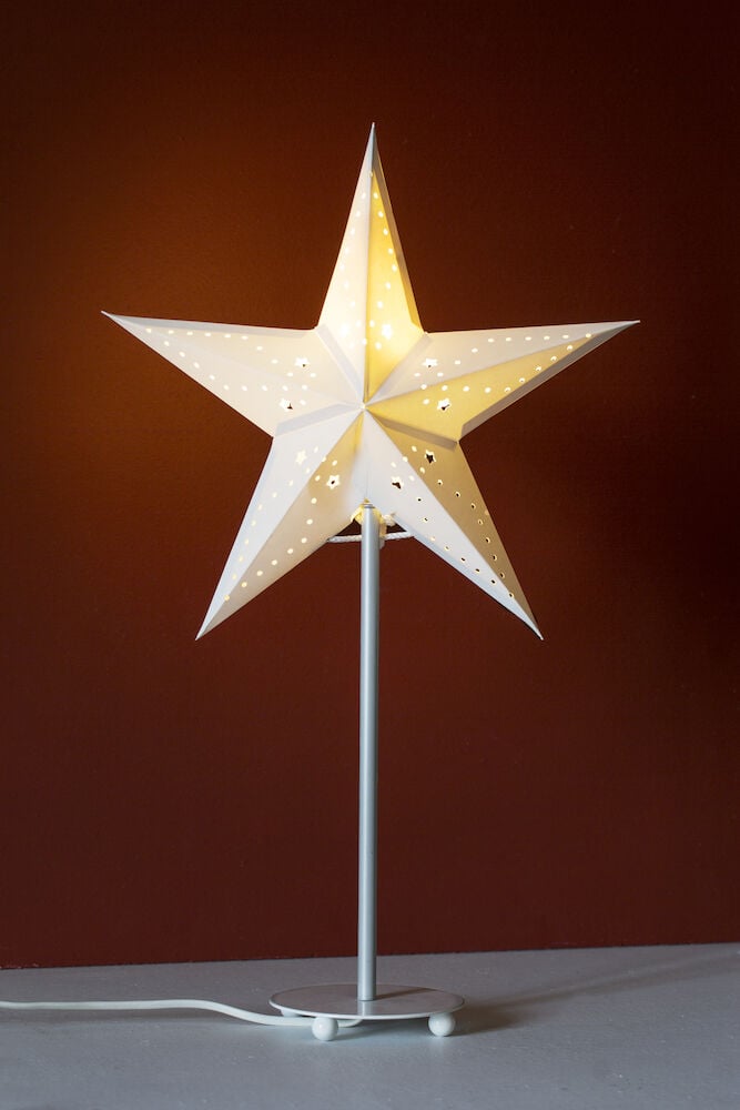 Stjärna på fot Nova - 2