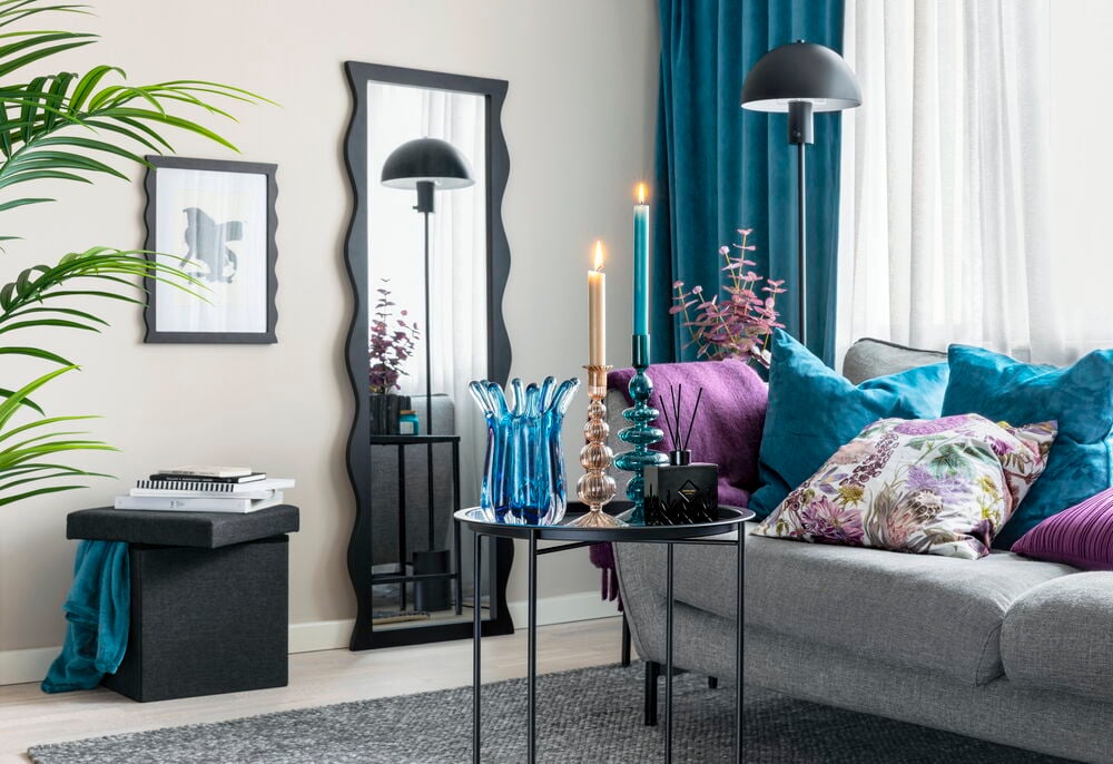 Lattiavalaisin Ely - 4