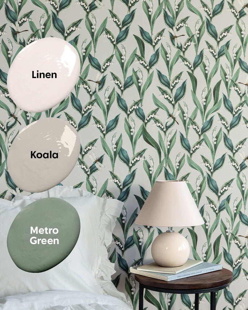 Tapetti, jossa on kieloja ja vaalea sisustus.