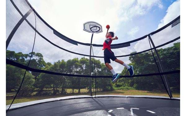 Basketkurv til trampoline 