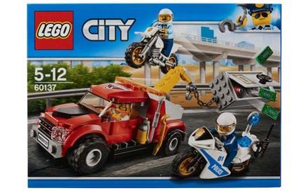 Lego City Tow truck trouble