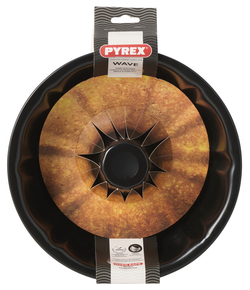 Charlotte kakeform Pyrex